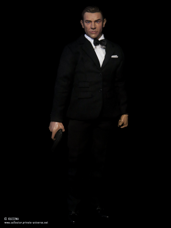 James Bond: Full height